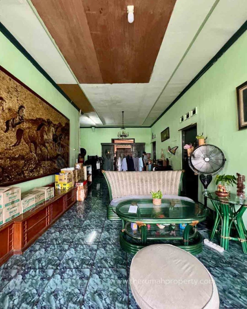 Rumah-Dijual-di-Area-Tebet-Jakarta-Selatan-Cocok-Untuk-Hunian-ataupun-Tempat-Usaha-dan-Kantor-8