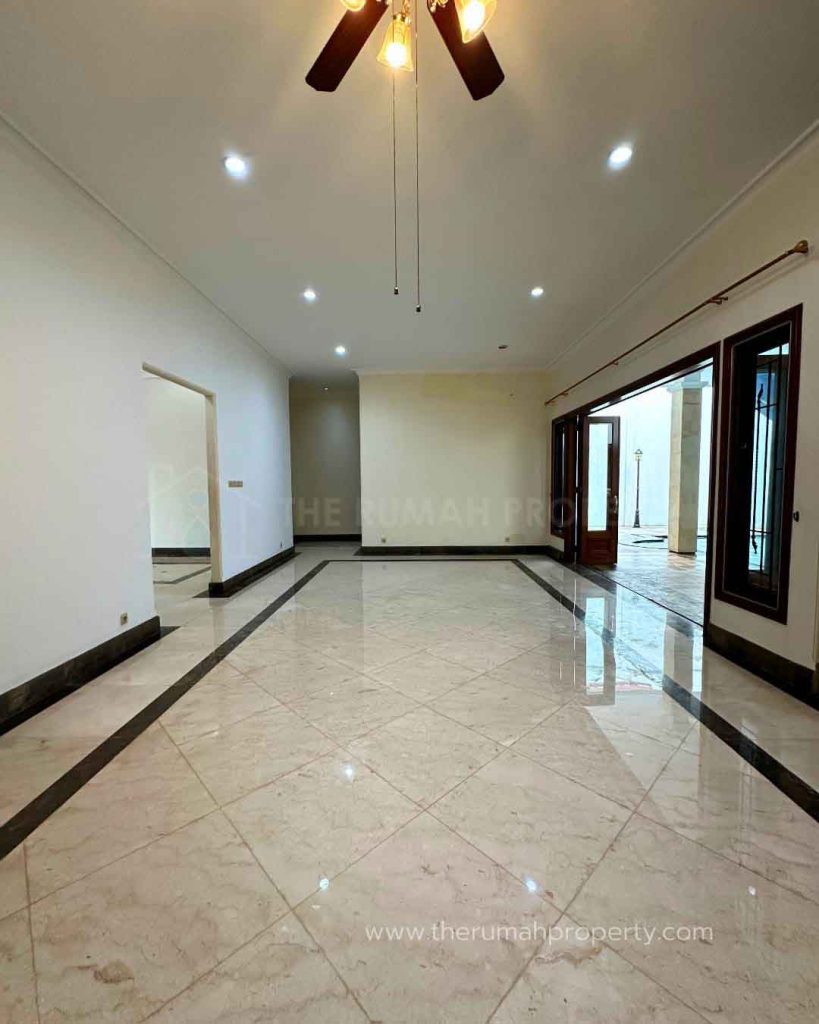 Rumah-Dijual-di-Brawijaya-Kebayoran-Baru-Jaksel-LT-494-Meter-8