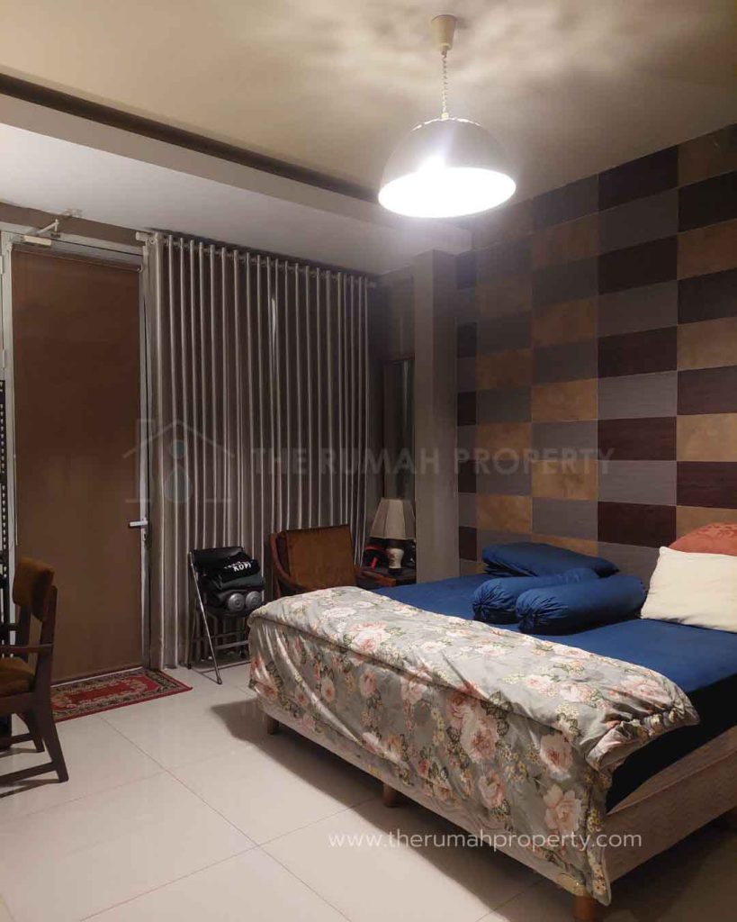Rumah-Dijual-di-Cimanggis-Area-Dekat-Akses-Tol-dan-Emeralda-Golf-Cimanggis-18