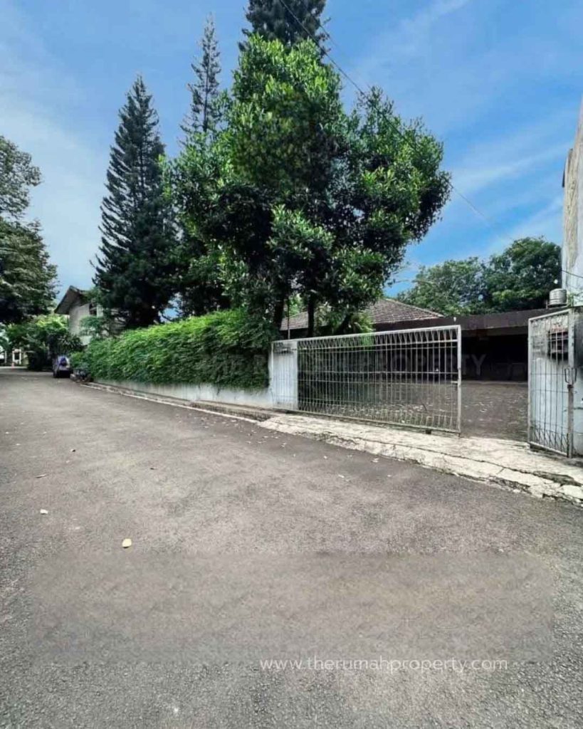 Rumah-Hanya-Hitung-Tanah-Saja-Dekat-ke-Jalan-Raya-Utama-dan-Akses-Tol-Veteran-3