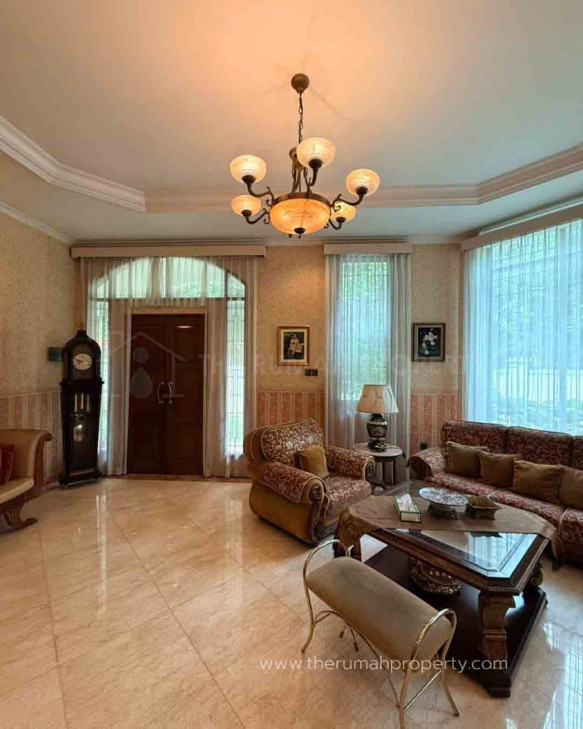 Rumah-Hook-Gandeng-2-Unit-Rumah-Kebayoran-Baru-Jaksel-Cocok-Untuk-Komersil-6-1