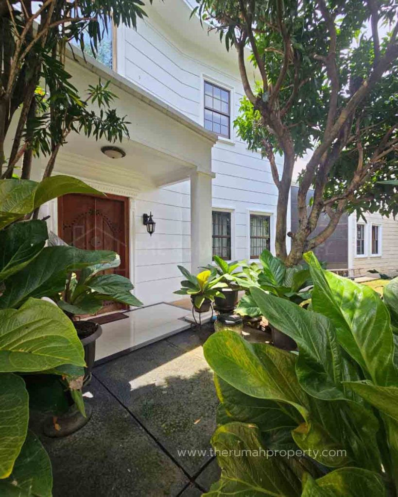 Rumah-Jalan-Lebar-Dalam-Komplek-di-Pesanggrahan-Jaksel-Dekat-ke-Pondok-Indah-3