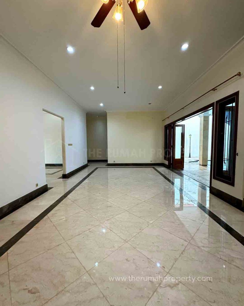 Rumah-Komplek-Brawijaya-Kebayoran-Baru-Private-Pool-Lokasi-Premium-8