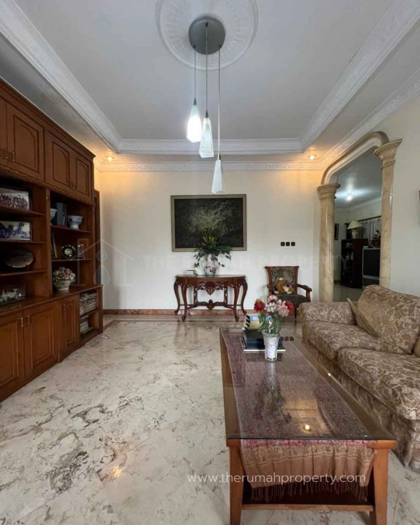 Rumah-Komplek-Kebayoran-Baru-Dekat-ke-Fatmawati-Raya-4