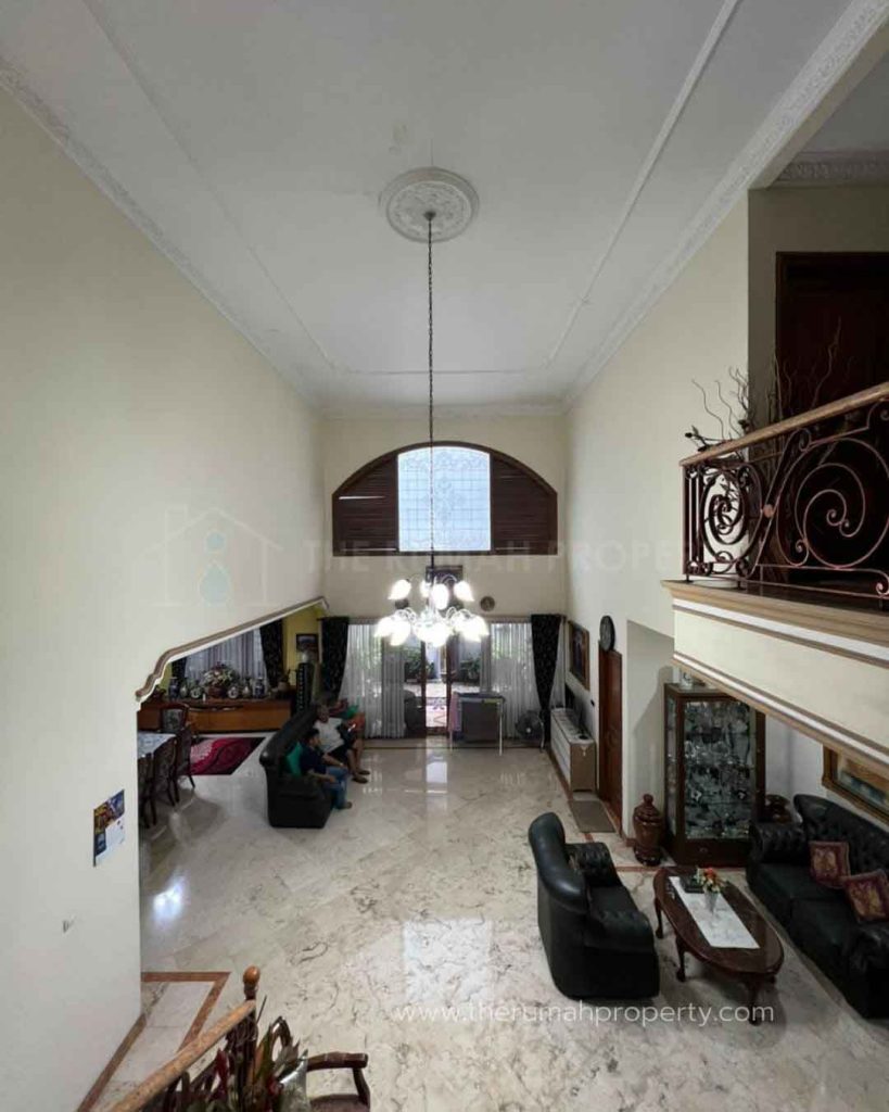 Rumah-Komplek-Kebayoran-Baru-Dekat-ke-Fatmawati-Raya-7