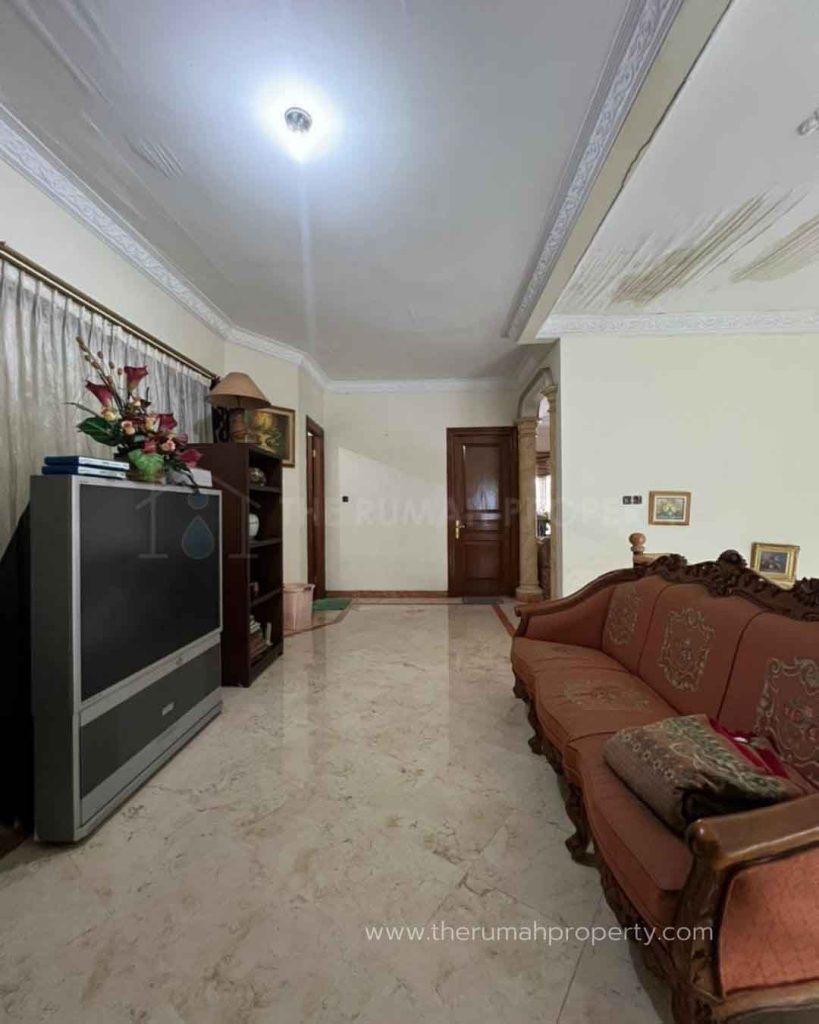 Rumah-Komplek-Kebayoran-Baru-Dekat-ke-Fatmawati-Raya-8