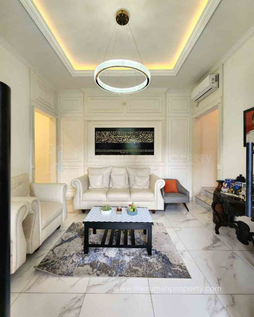 Rumah-Komplek-One-Gate-System-Lebak-Bulus-Fasum-Kolam-Renang-dan-Lapangan-Tennis-2