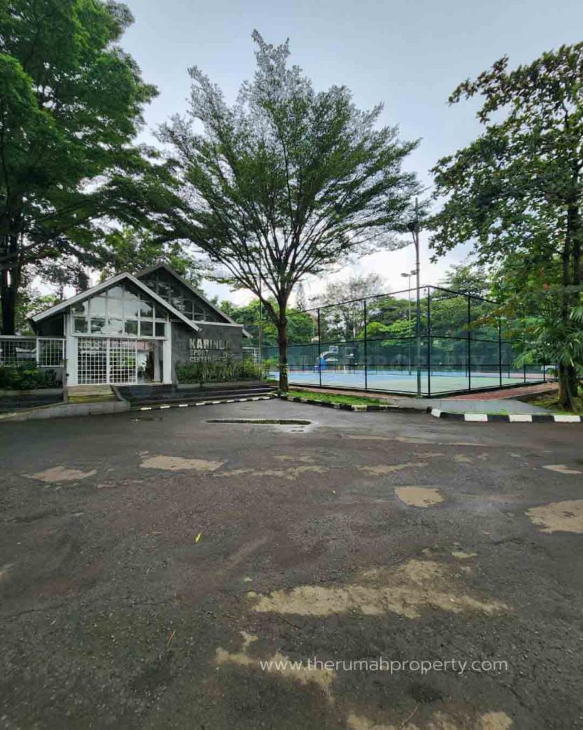 Rumah-Komplek-One-Gate-System-Lebak-Bulus-Fasum-Kolam-Renang-dan-Lapangan-Tennis-8