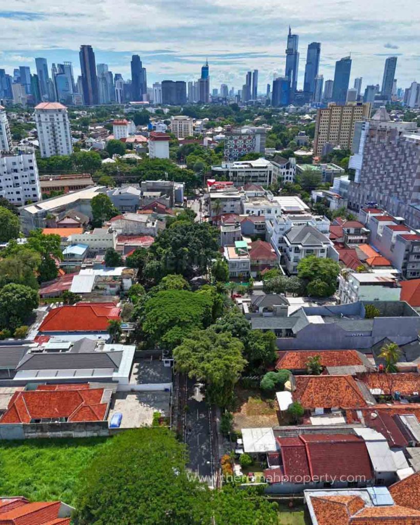 Rumah-Lama-Dijual-Hitung-Tanah-Cikini-Menteng-Jakpus-Bisa-Bangun-6-Hingga-8-Lantai-Gedung-2