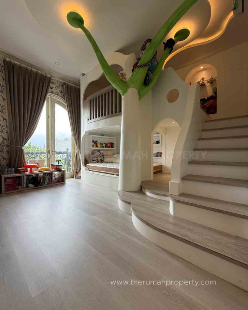 Rumah-Mewah-Dalam-Perumahan-Elit-Bukit-Gading-Villa-Kelapa-Gadng-Jakut-25