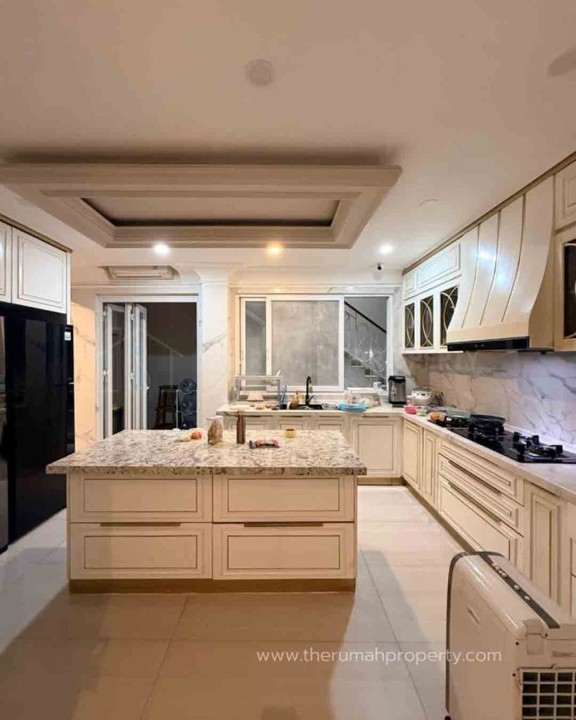 Rumah-Mewah-Private-Pool-Cempaka-Putih-Jakarta-Pusat-Dalam-Komplek-Elit-8