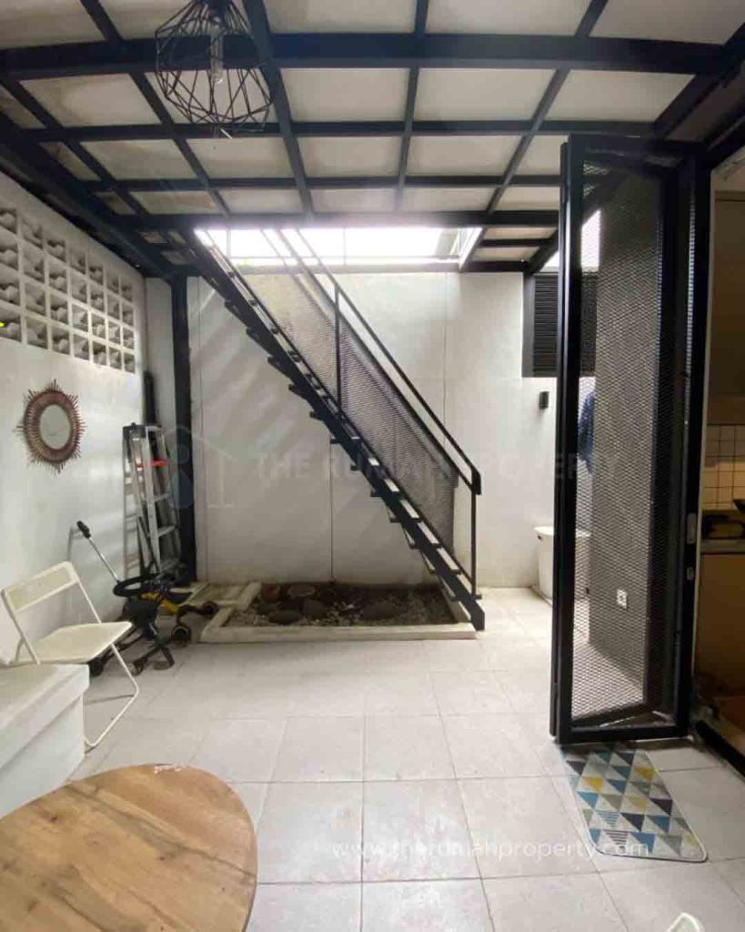 Rumah-Minimalis-Dalam-Komplek-di-Margonda-Raya-Akses-Tol-Margonda-Mudah-8-1