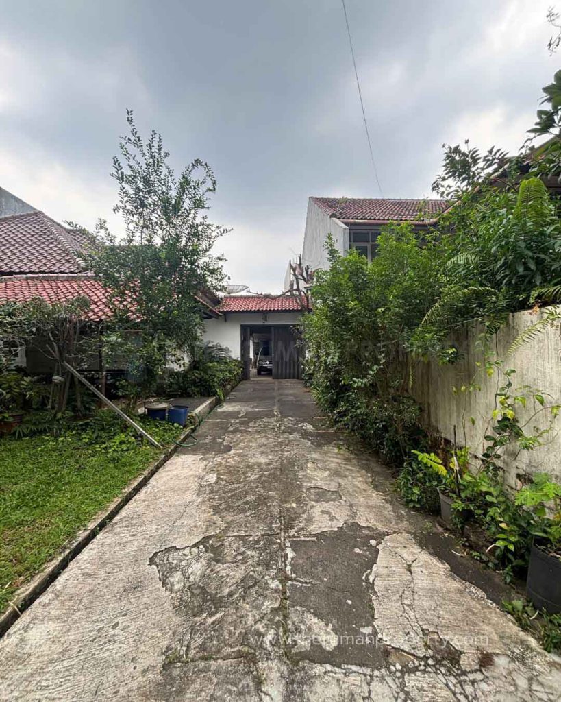 Rumah-Premium-Location-Kebayoran-Baru-Jalan-Lebar-Luas-Tanah-718-Meter-10