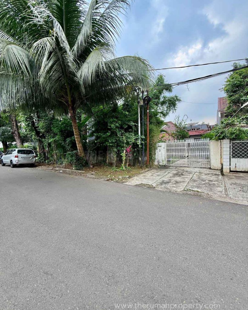 Rumah-Premium-Location-Kebayoran-Baru-Jalan-Lebar-Luas-Tanah-718-Meter-5