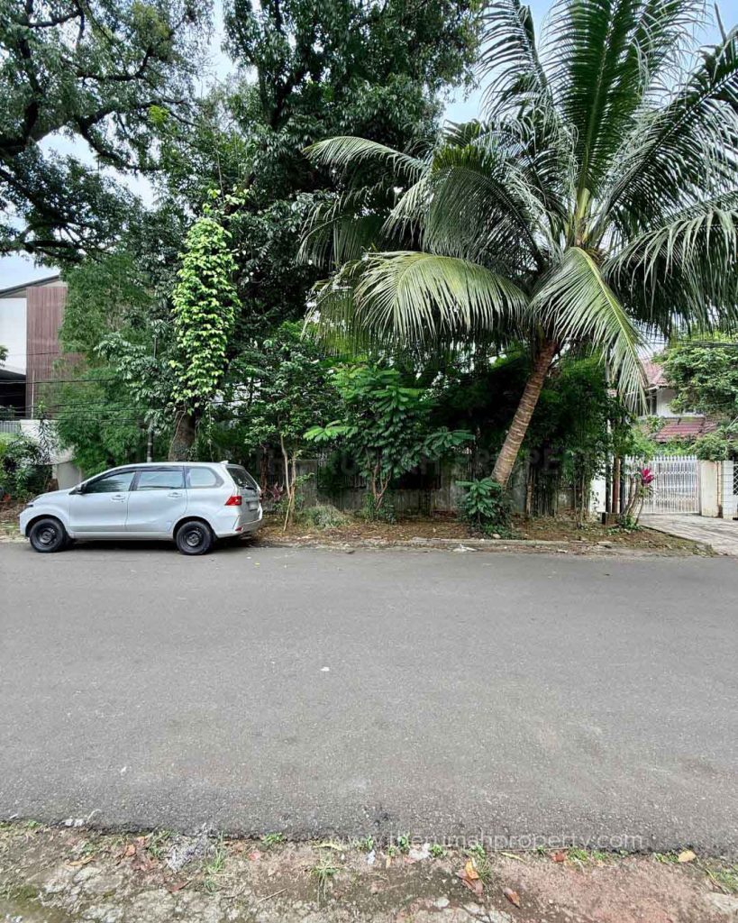 Rumah-Premium-Location-Kebayoran-Baru-Jalan-Lebar-Luas-Tanah-718-Meter-7