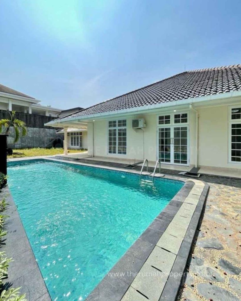 Rumah-Private-Pool-1-Lantai-Komplek-Perumahan-Elit-dan-Komplek-Pejabat-Patra-Kuningan-Jakarta-5