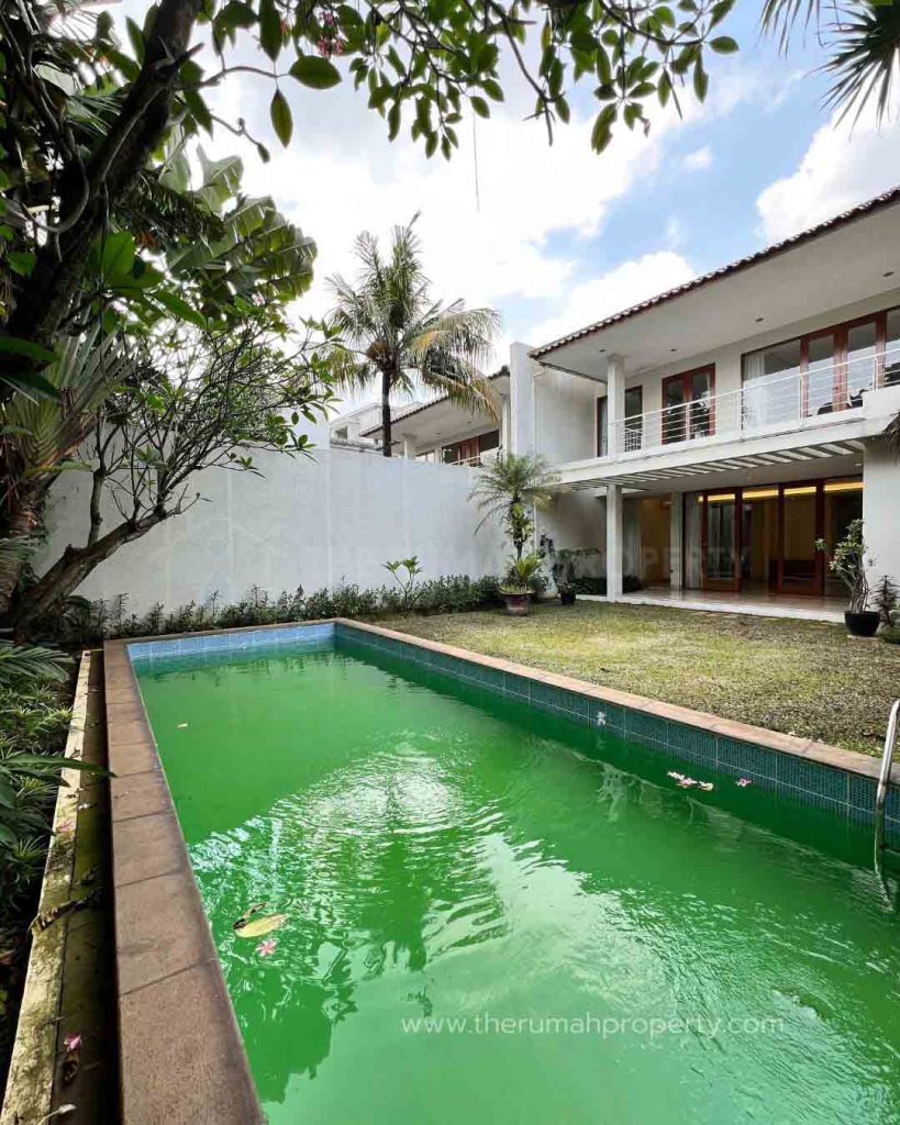 Rumah-Private-Pool-Desain-Cantik-Lokasi-Nyaman-Dekat-ke-Kemang-Raya-6