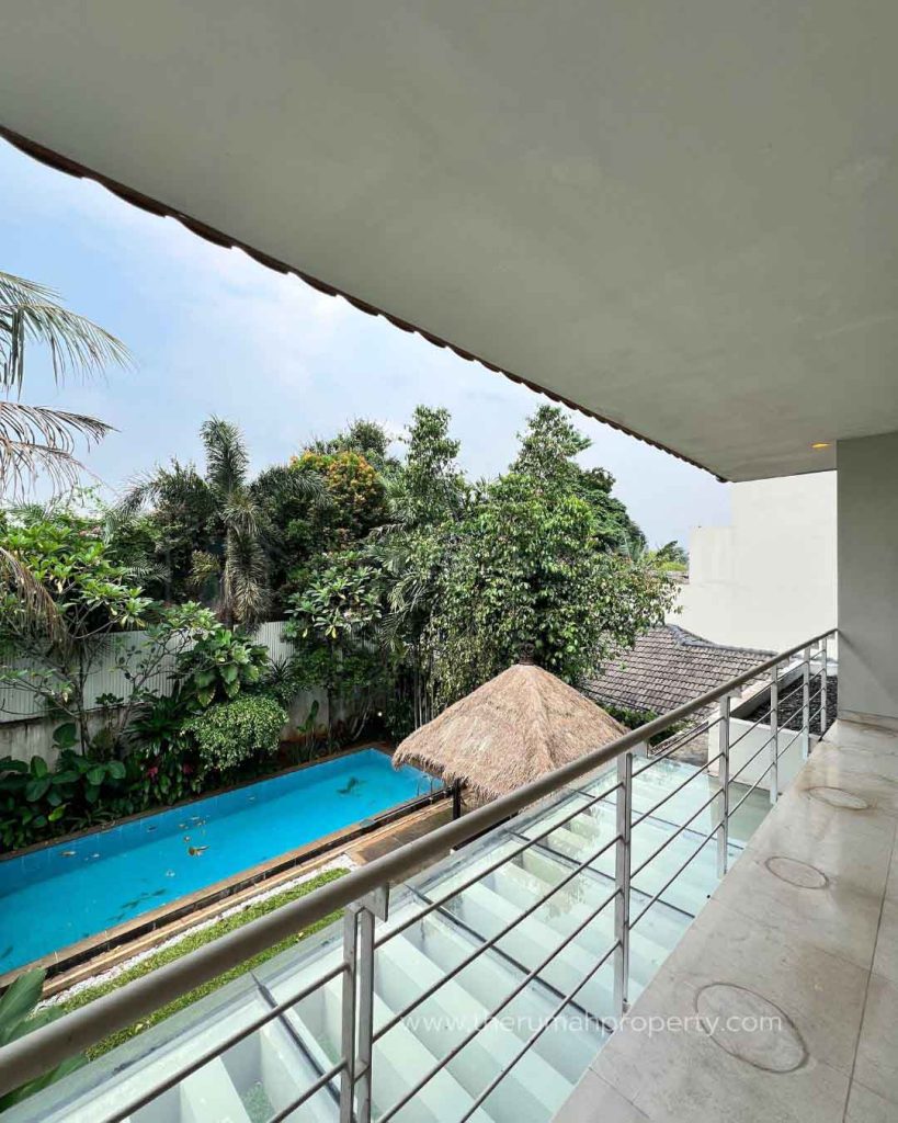 Rumah-Private-Pool-Dijual-di-Kemang-Dekat-ke-Jalan-Kemang-Raya-13
