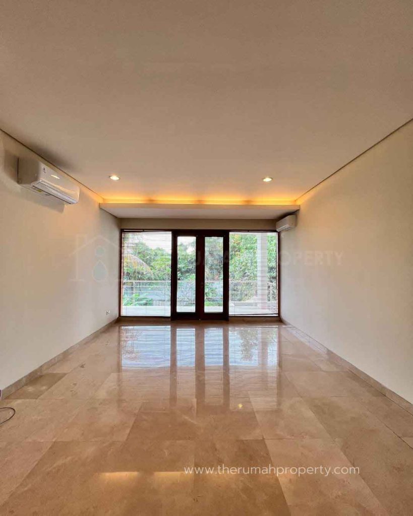 Rumah-Private-Pool-Dijual-di-Kemang-Dekat-ke-Jalan-Kemang-Raya-14
