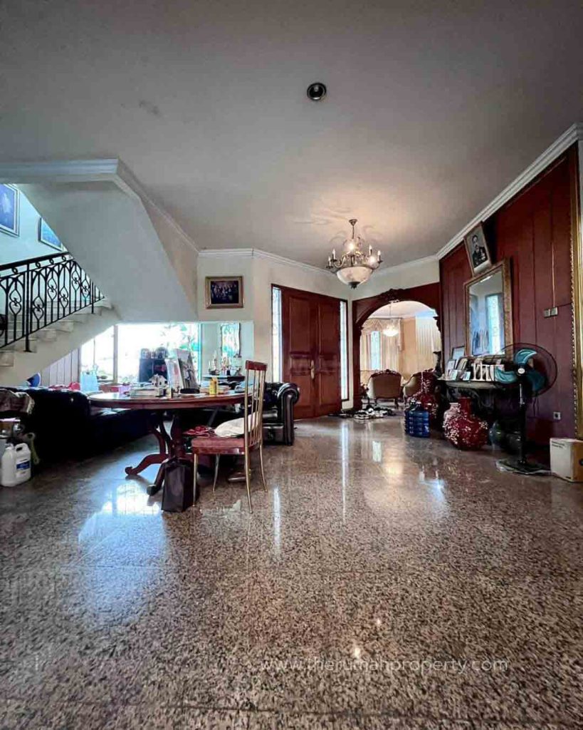 Rumah-Private-Pool-Jalan-Siaga-Raya-Dekat-ke-Mampang-dan-Warung-Buncit-6