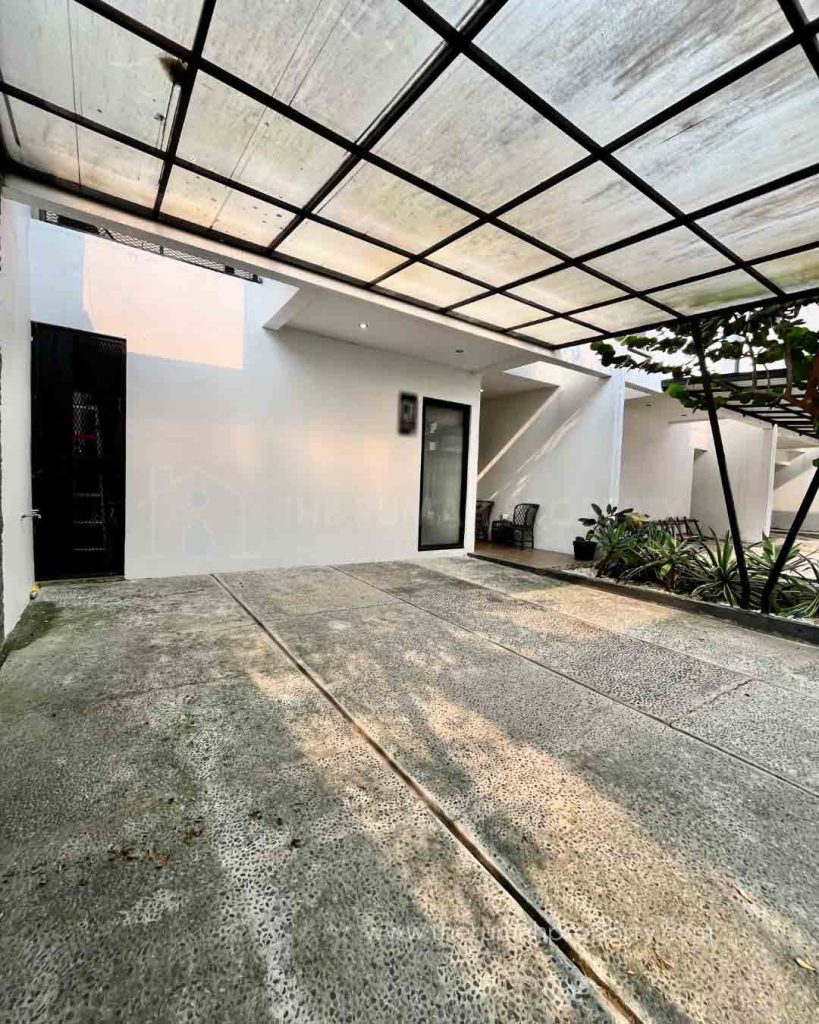 Rumah-Semi-Furnished-Dalam-Cluster-Jagkarsa-Dekat-Akses-Tol-2