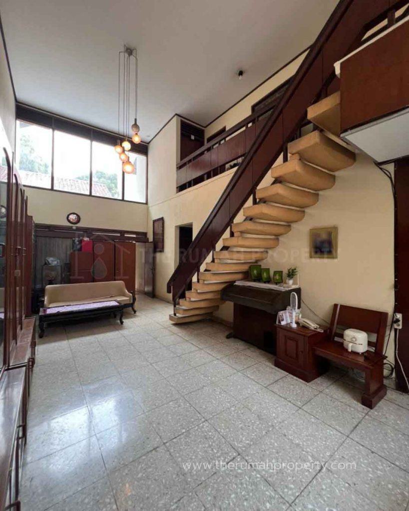 Rumah-Setiabudi-Jaksel-Hitung-Tanah-Lokasi-Diapit-Berbagai-Kawasan-Pusat-Bisnis-dan-Perkantoran-5