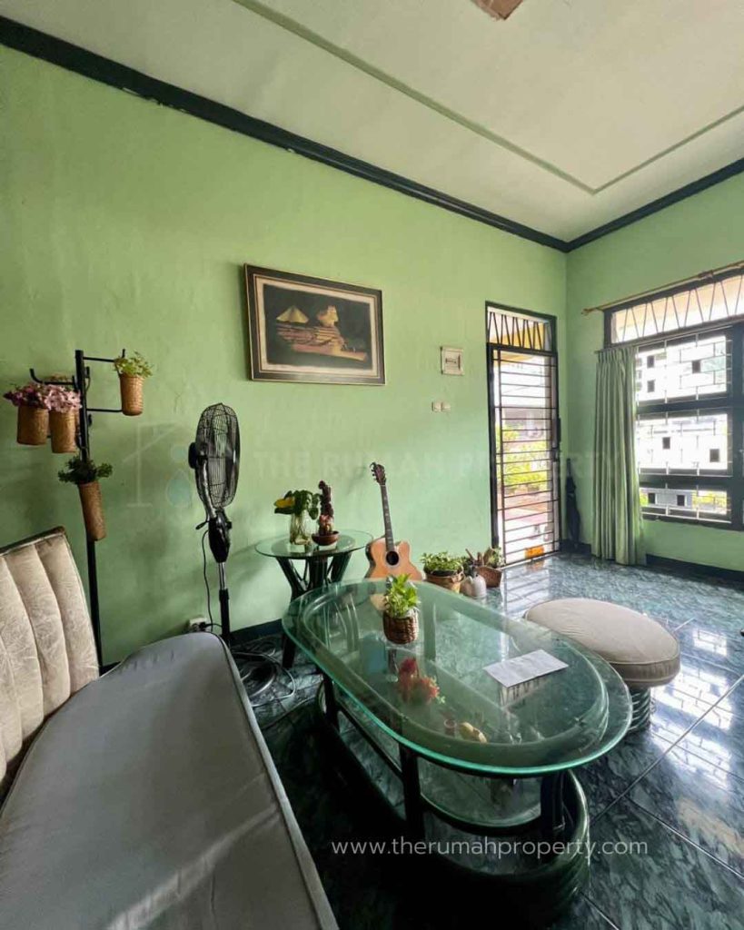 Rumah-Tanah-Luas-Tebet-Lokasi-Pinggir-Jalan-Tanah-Luas-1069-Meter-Persegi-7