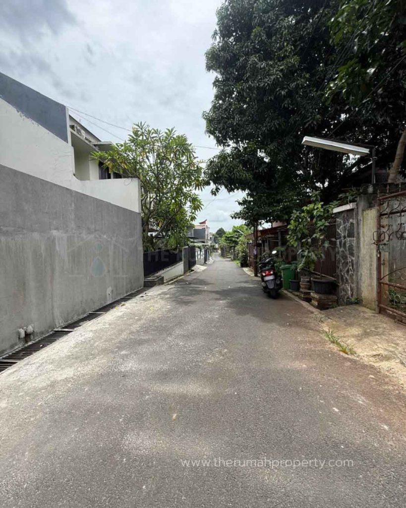 Tanah-Dijual-Dalam-Komplek-di-area-Veteran-Bintaro-Pesanggrahan-Jakarta-Selatan-1