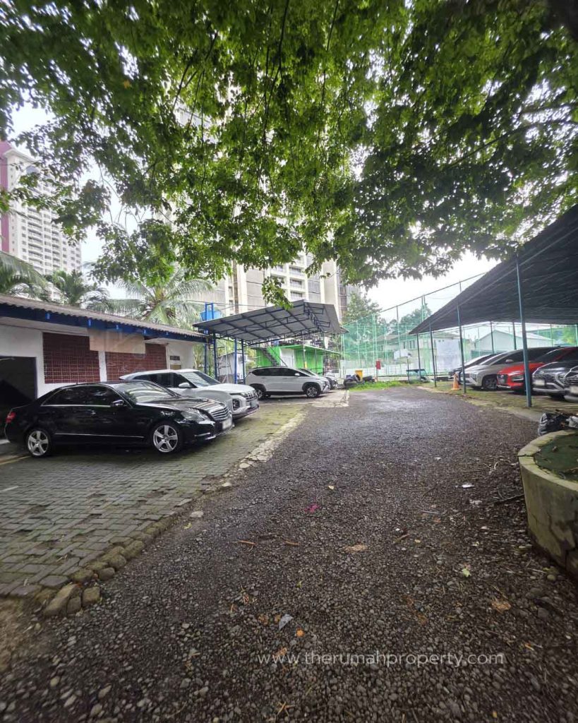 Tanah-Luas-1330-Meter-Simprug-Garden-Jakarta-Area-Tenang-3