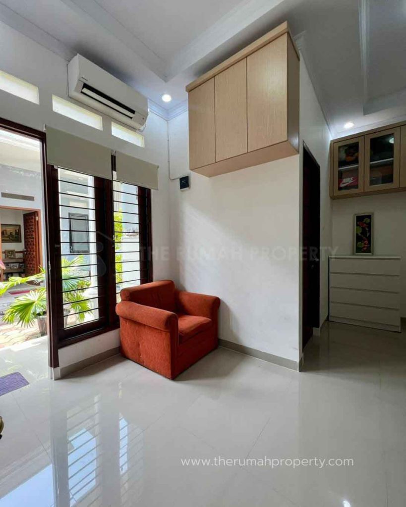 Townhouse-Murah-Furnished-Warung-Sila-Jagakarsa-Jaksel-2