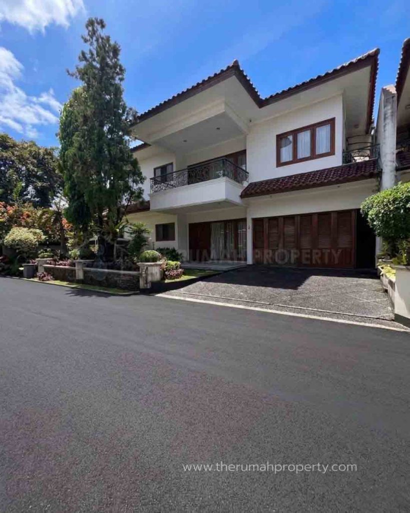 Townhouse-Private-Pool-Ampera-Kemang-Jaksel-One-Gate-System-1