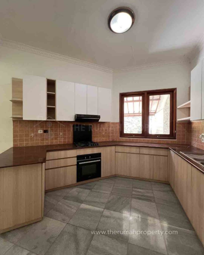 Townhouse-Private-Pool-Ampera-Kemang-Jaksel-One-Gate-System-6