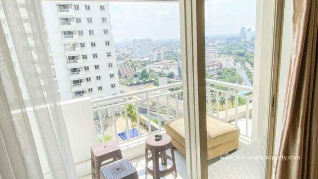 Apartemen-3-Kamar-Furnished-Poins-Square-Dekat-ke-Stasiun-MRT-Lebak-Bulus-6