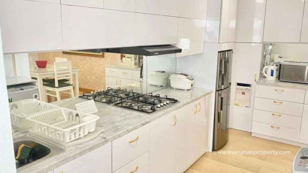 Apartemen-3-Kamar-Furnished-Poins-Square-Dekat-ke-Stasiun-MRT-Lebak-Bulus-7