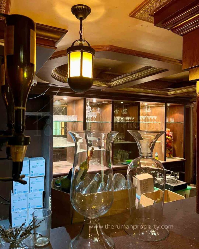 Dijual-Komersil-Ex-Resto-Pinggir-Jalan-Utama-Kebayoran-Baru-9