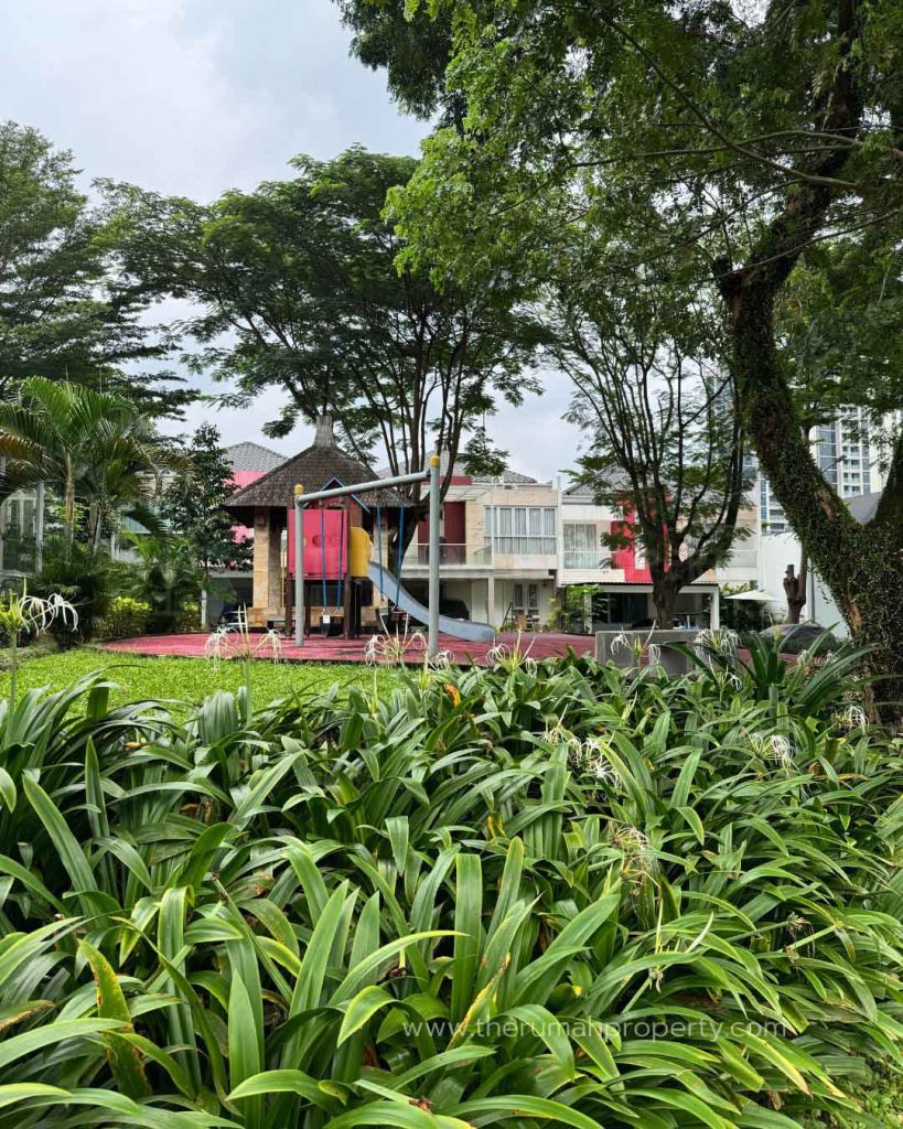 Dijual-Rumah-Full-Furnished-Posisi-Hook-River-Valey-Residence-1