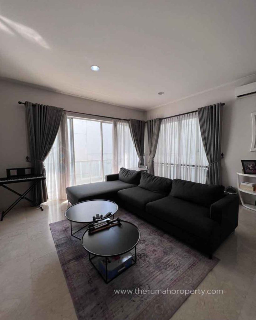 Dijual-Rumah-Full-Furnished-Posisi-Hook-River-Valey-Residence-32