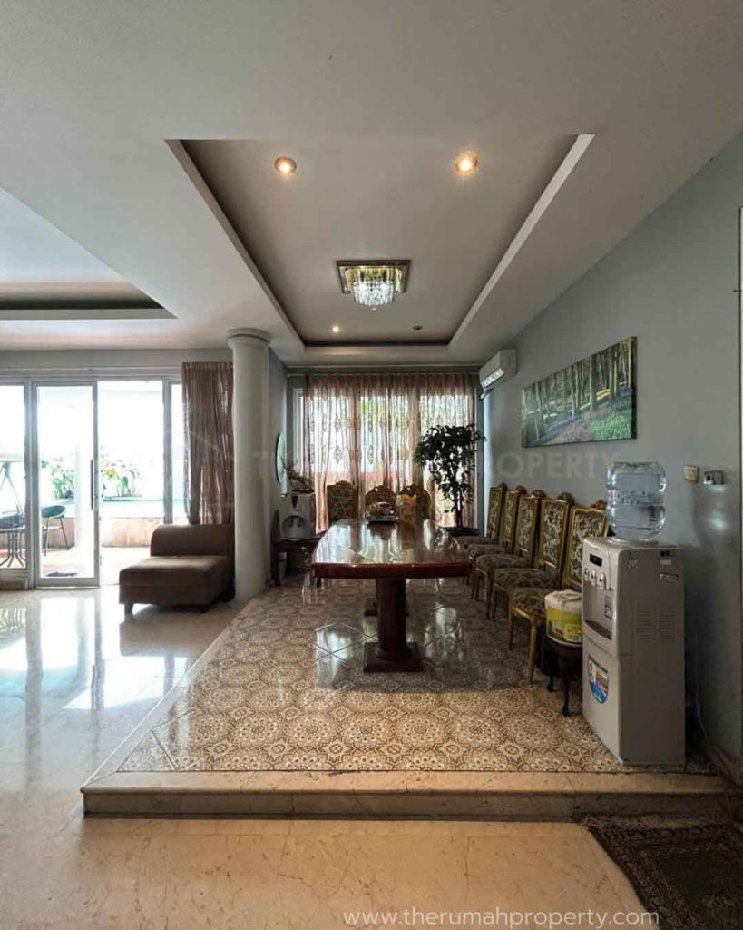 Dijual-Rumah-Private-Pool-2-Lantai-Kebayoran-Baru-Dekat-ke-Senopati-7