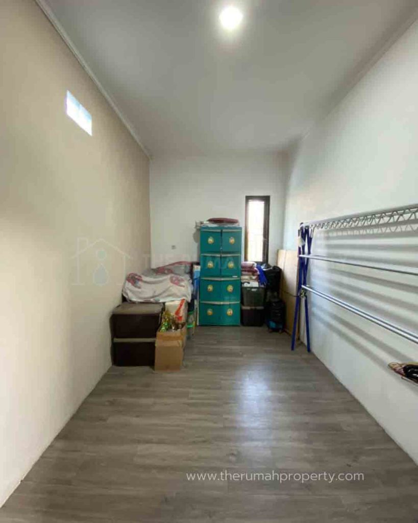 Dijual-Rumah-Satu-Setengah-Lantai-Dalam-Koplek-Caman-Raya-Jatibening-11