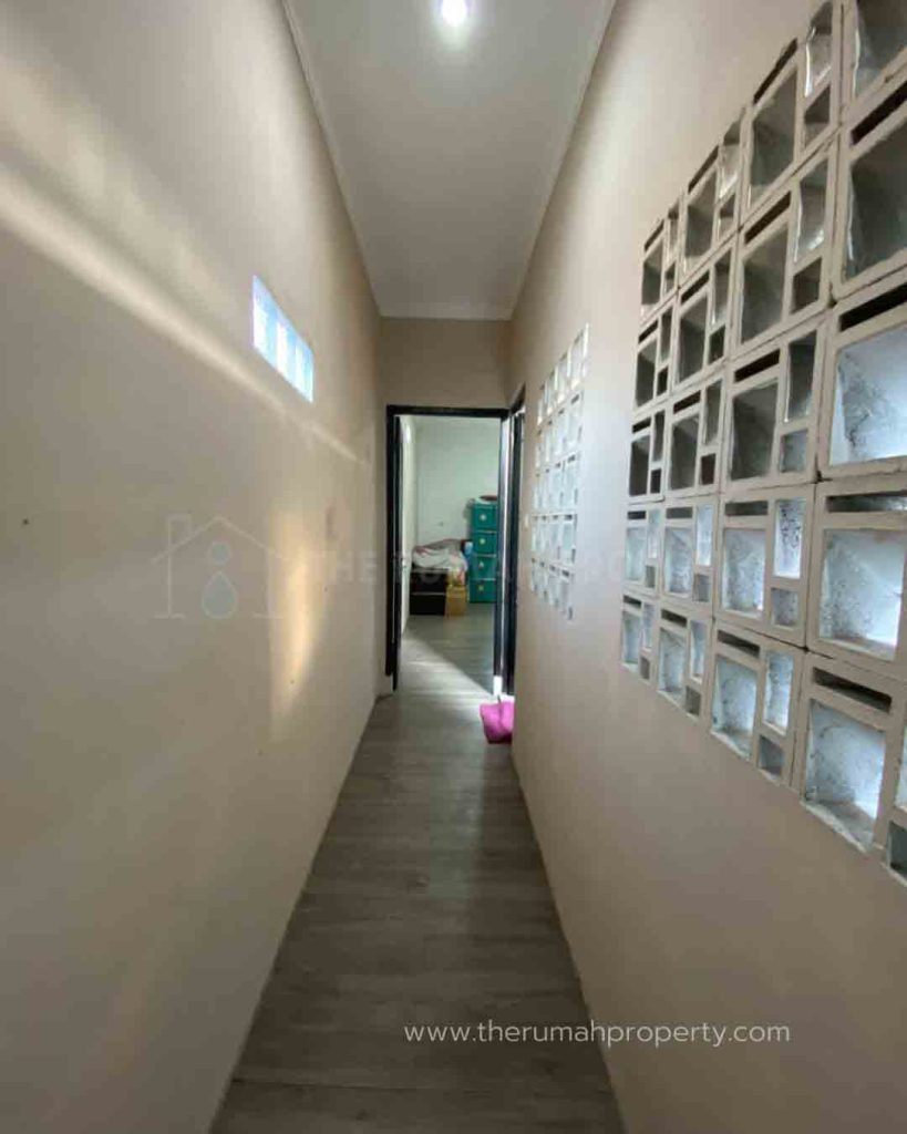 Dijual-Rumah-Satu-Setengah-Lantai-Dalam-Koplek-Caman-Raya-Jatibening-8
