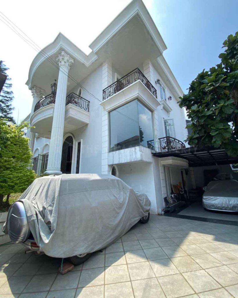 Dijual-Rumah-di-Kelapa-Gading-Akses-Jalan-Lebar-Dekat-ke-MaI-Kelapa-Gading-1