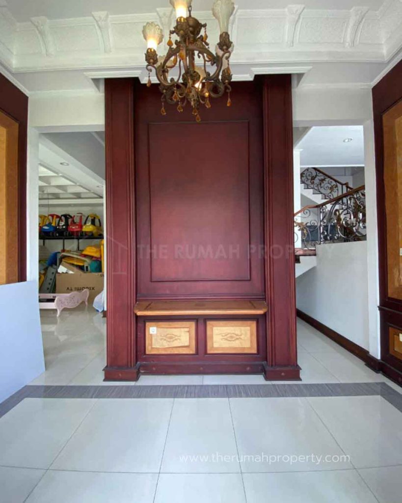 Dijual-Rumah-di-Kelapa-Gading-Akses-Jalan-Lebar-Dekat-ke-MaI-Kelapa-Gading-5