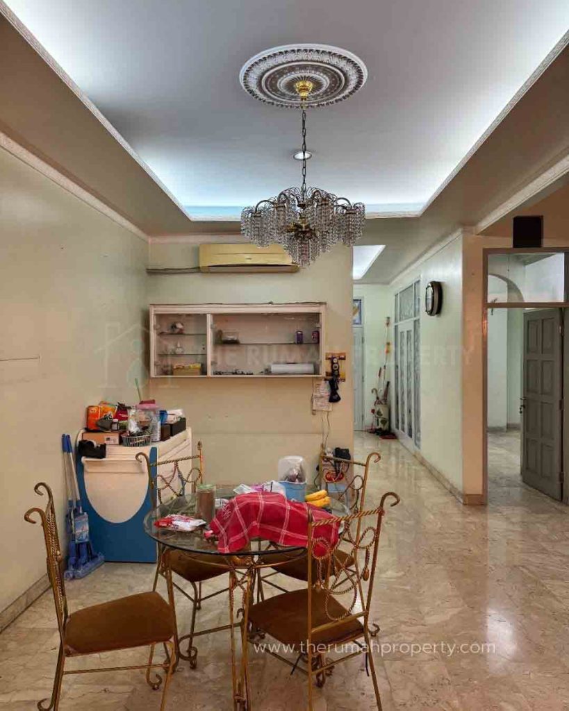 Dijual-Rumah-di-Tosiga-Kebon-Jeruk-Jakarta-Barat-Dalam-Komplek-4