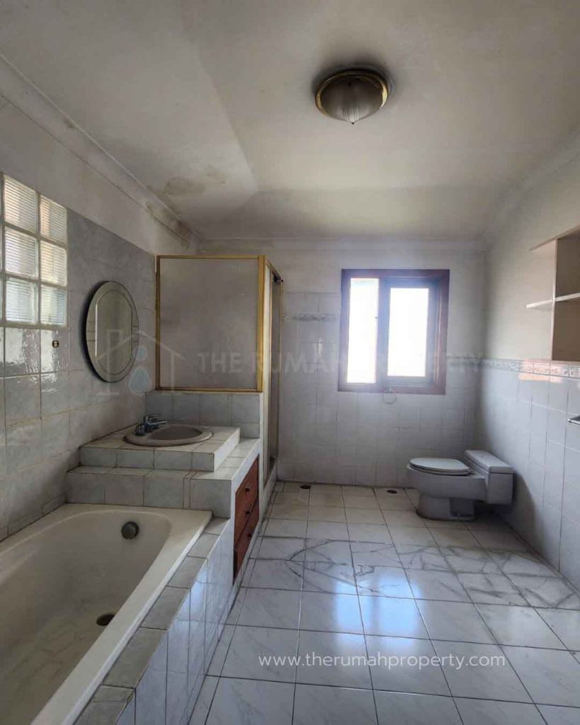 Jual-Cepat-Rumah-2-Lantai-Harga-Dibawah-NJOP-di-Fatmawati-Security-24-Jam-10