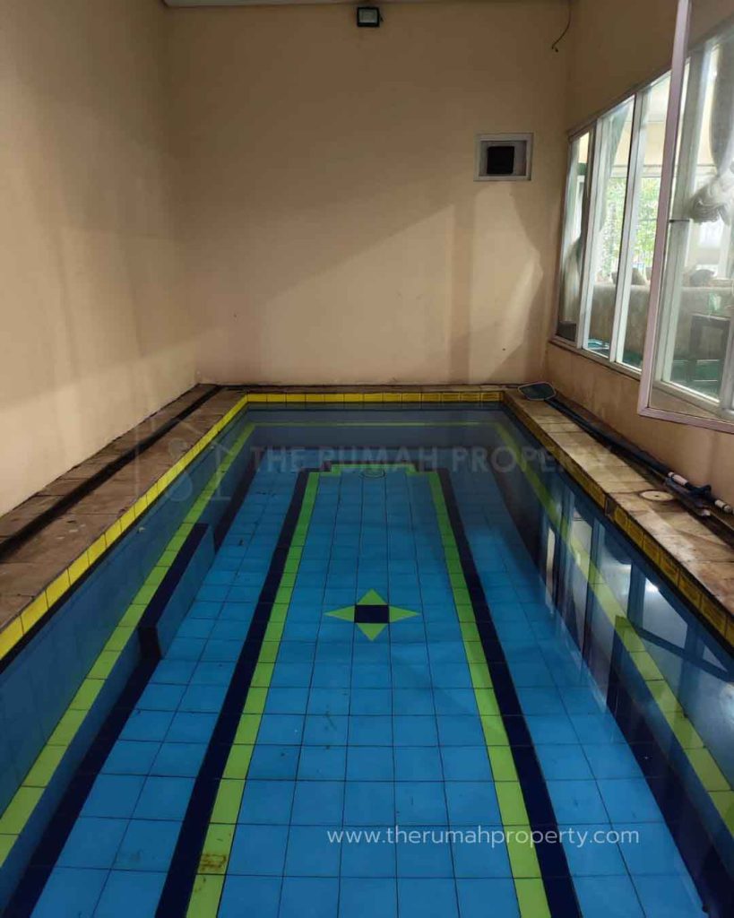 Jual-Cepat-Rumah-Dalam-Cluster-di-BSD-Tangerang-Private-Pool-Hadap-Timur-3