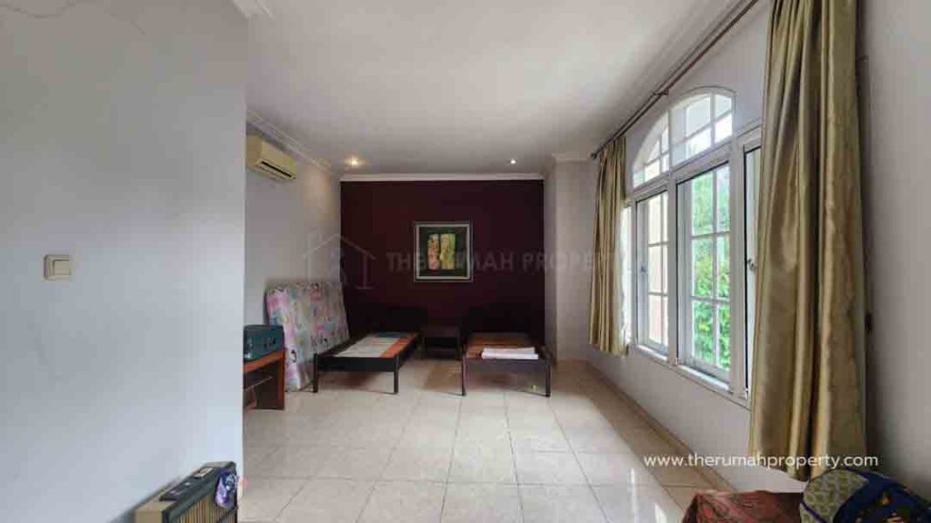 Jual-Cepat-Rumah-Dalam-Komplek-Exclusive-di-Ciputat-Tangsel-Fasilitas-Modern-10