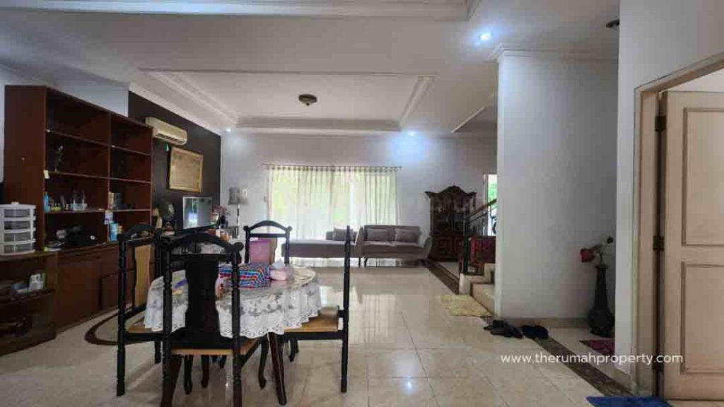 Jual-Cepat-Rumah-Dalam-Komplek-Exclusive-di-Ciputat-Tangsel-Fasilitas-Modern-6