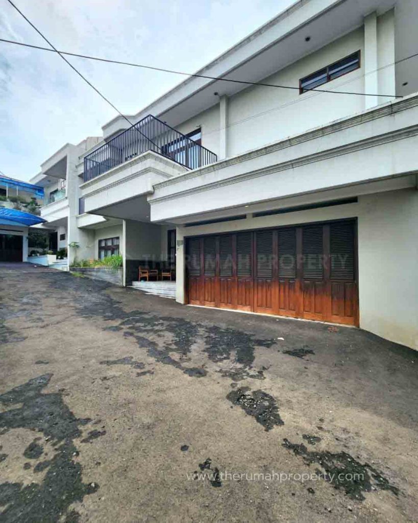 Jual-Rumah-Dalam-Komplek-di-Cipete-Dekat-ke-Lottemart-Fatmawati-1