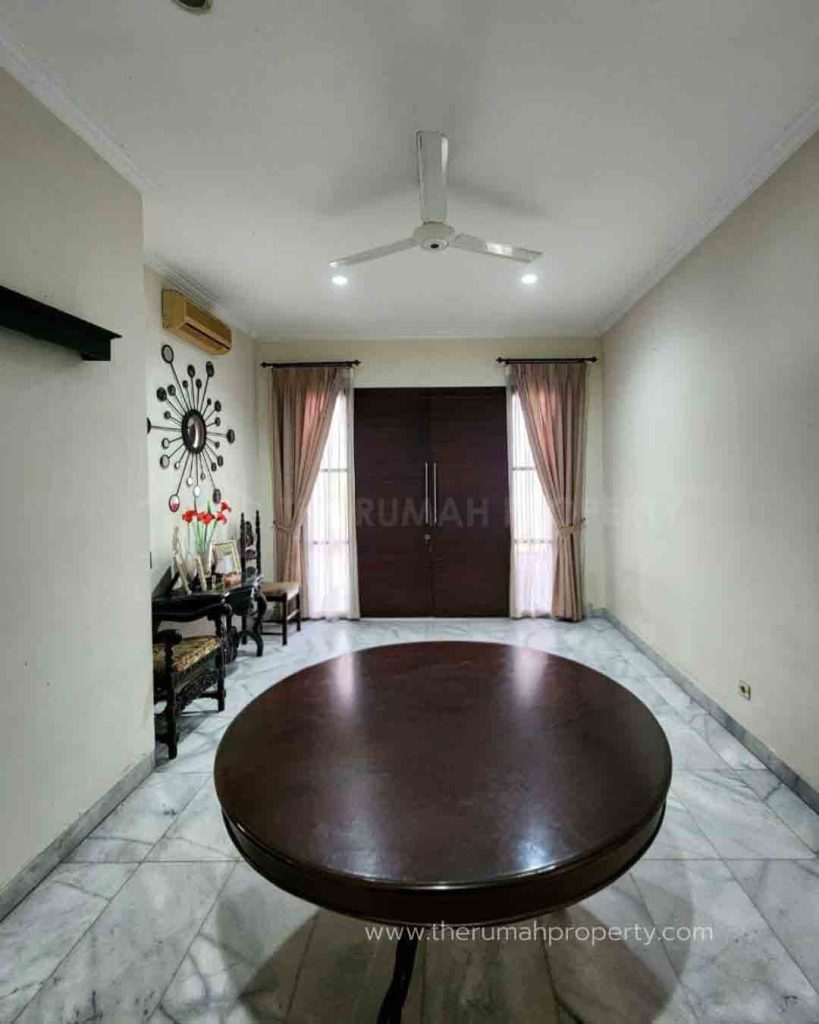 Jual-Rumah-Dalam-Komplek-di-Cipete-Dekat-ke-Lottemart-Fatmawati-3