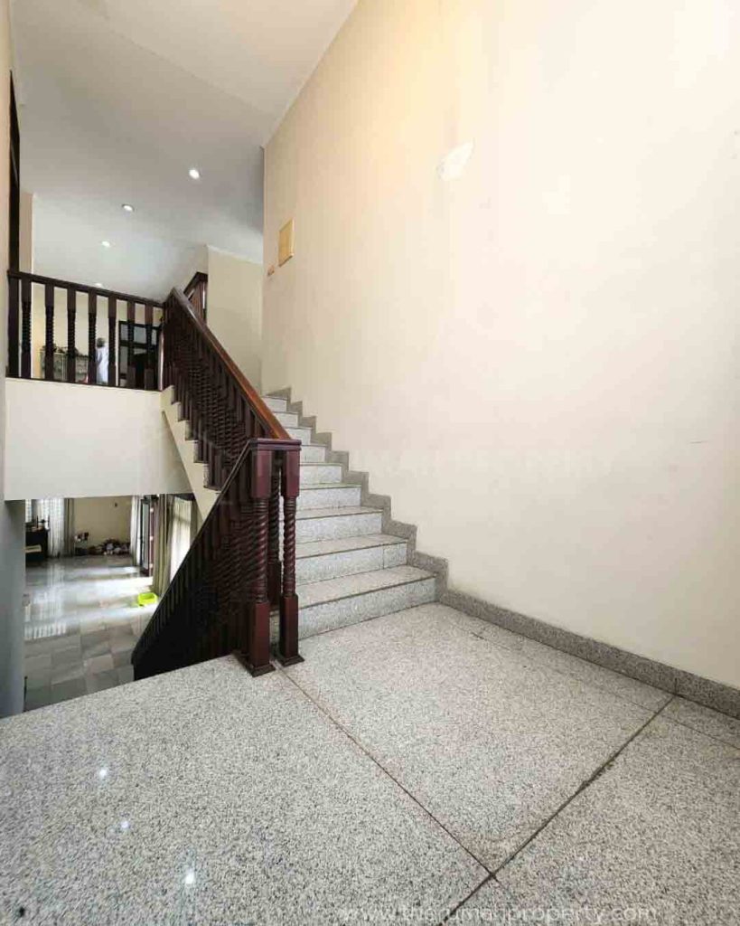 Jual-Rumah-Dalam-Komplek-di-Cipete-Dekat-ke-Lottemart-Fatmawati-7